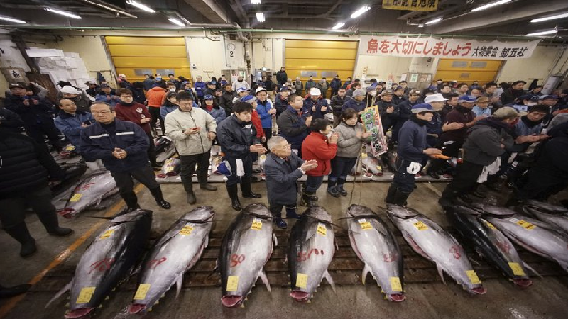 ญี่ปุ่น ปิดฉากอำลา"ตลาดปลาสึกิจิ"อย่างเป็นทางการ