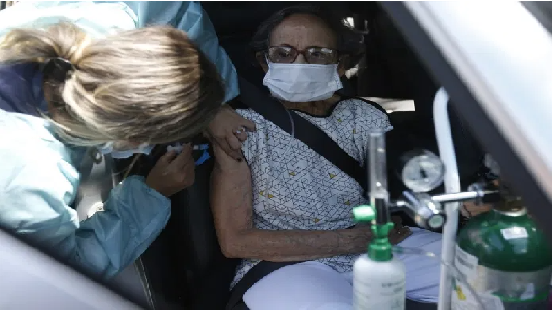 บราซิลฉีดวัคซีนโควิด-19 ให้ปชช. อายุ 90 ปีขึ้นไป ‘ครบทุกคน’ แล้ว