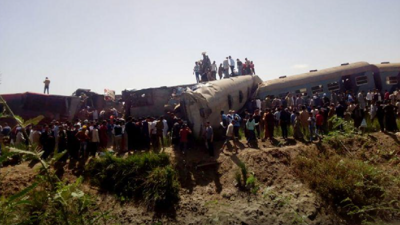 รถไฟชนกันในอียิปต์ ดับอย่างน้อย 32 ศพ